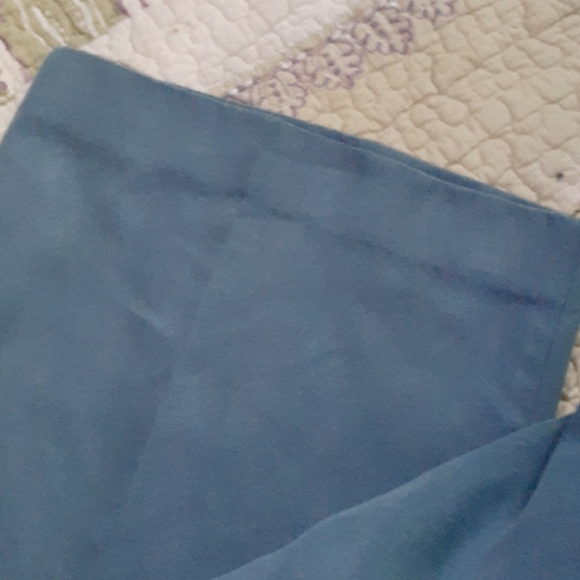 Womans pants - Picture 4 of 8